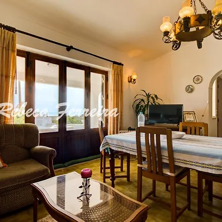 Villa Meia Praia - Beach Lovers Paradise 50m From The Main Beach In